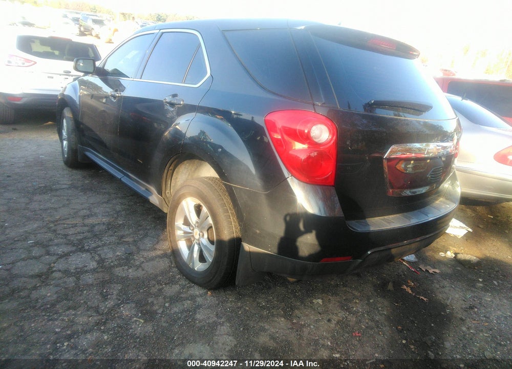 2014 CHEVROLET EQUINOX LS VIN: 2GNALAEK7E1111207