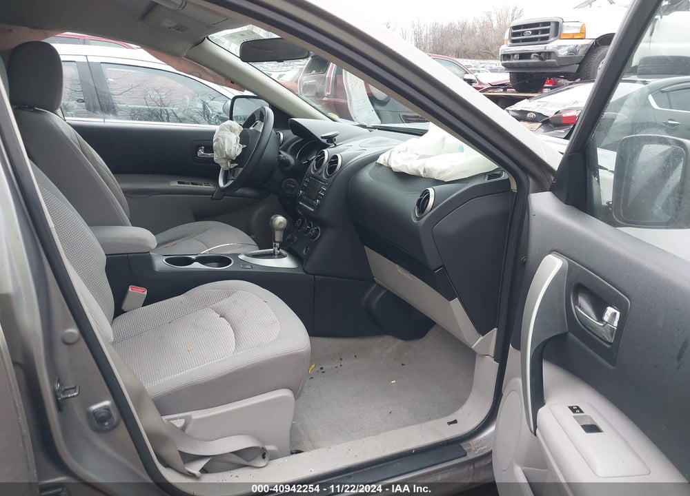 2013 NISSAN ROGUE SV VIN: JN8AS5MV1DW102352
