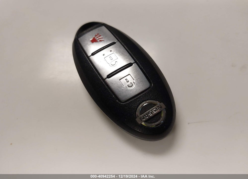 2013 NISSAN ROGUE SV VIN: JN8AS5MV1DW102352