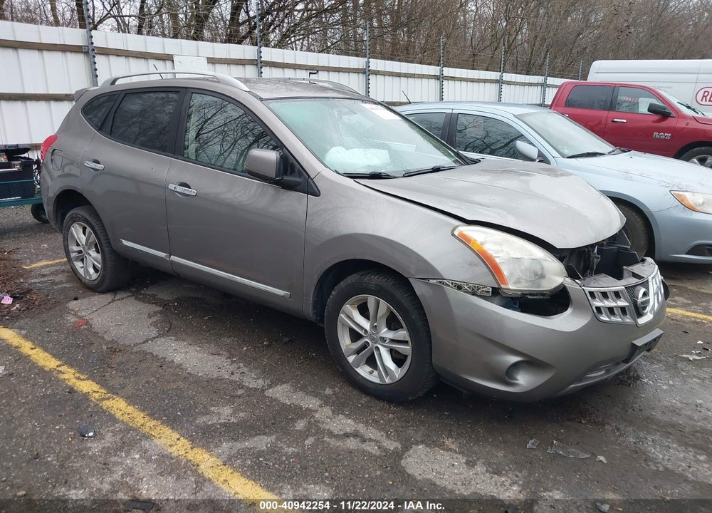 2013 NISSAN ROGUE SV VIN: JN8AS5MV1DW102352