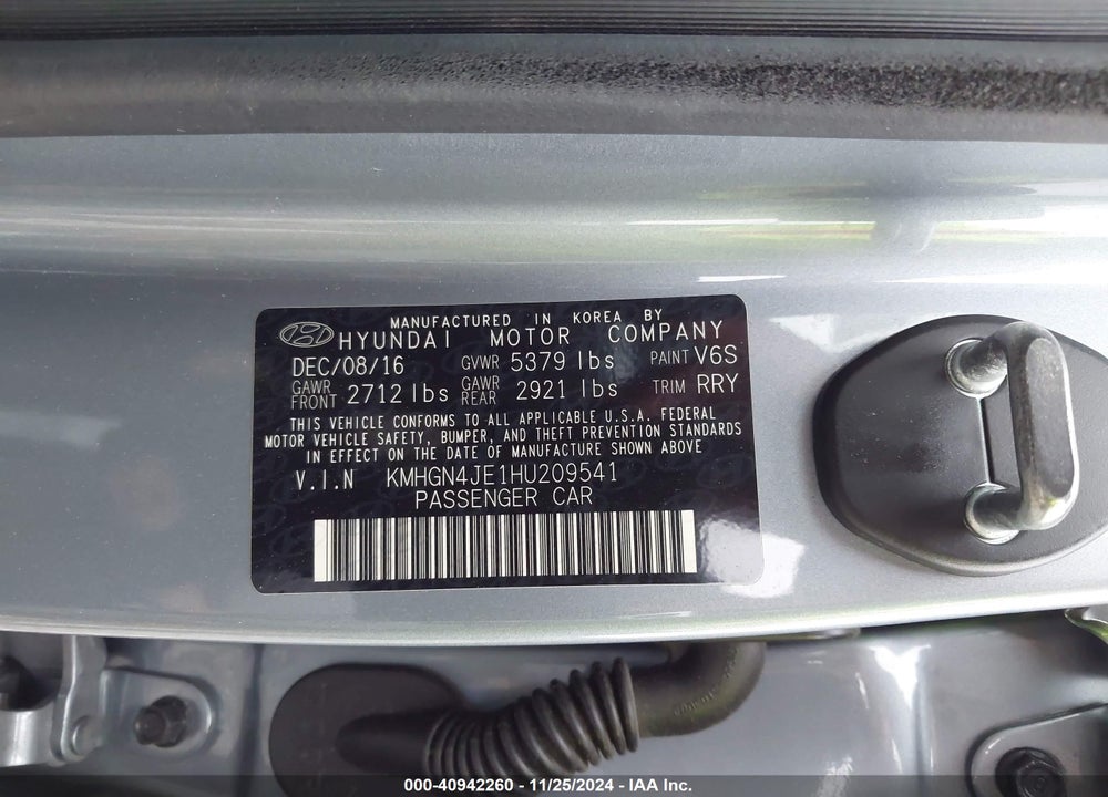 2017 GENESIS G80 3.8 VIN: KMHGN4JE1HU209541