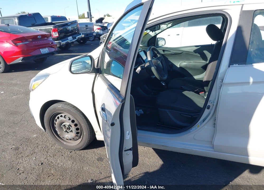 2018 CHEVROLET SPARK LS CVT VIN: KL8CB6SA2JC475741