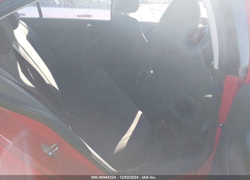 2015 VOLKSWAGEN JETTA 2.0L S VIN: 3VW2K7AJ5FM419757