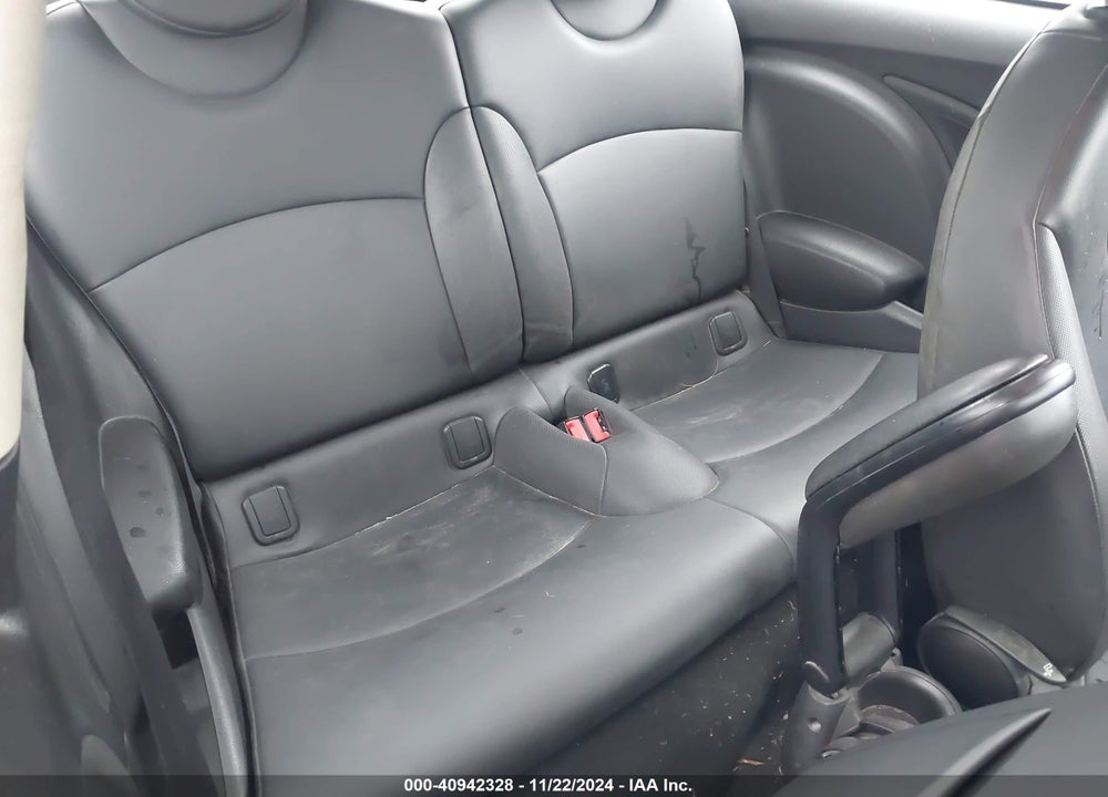 2013 MINI HARDTOP COOPER VIN: WMWSU3C57DT677456