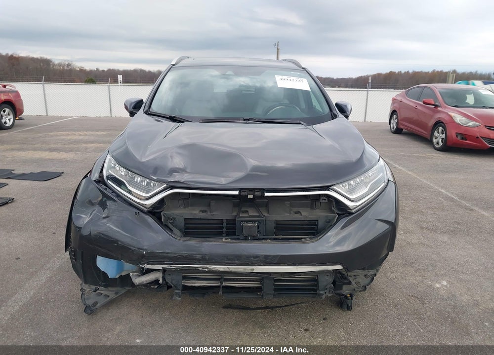 2018 HONDA CR-V TOURING VIN: 7FARW2H95JE093903