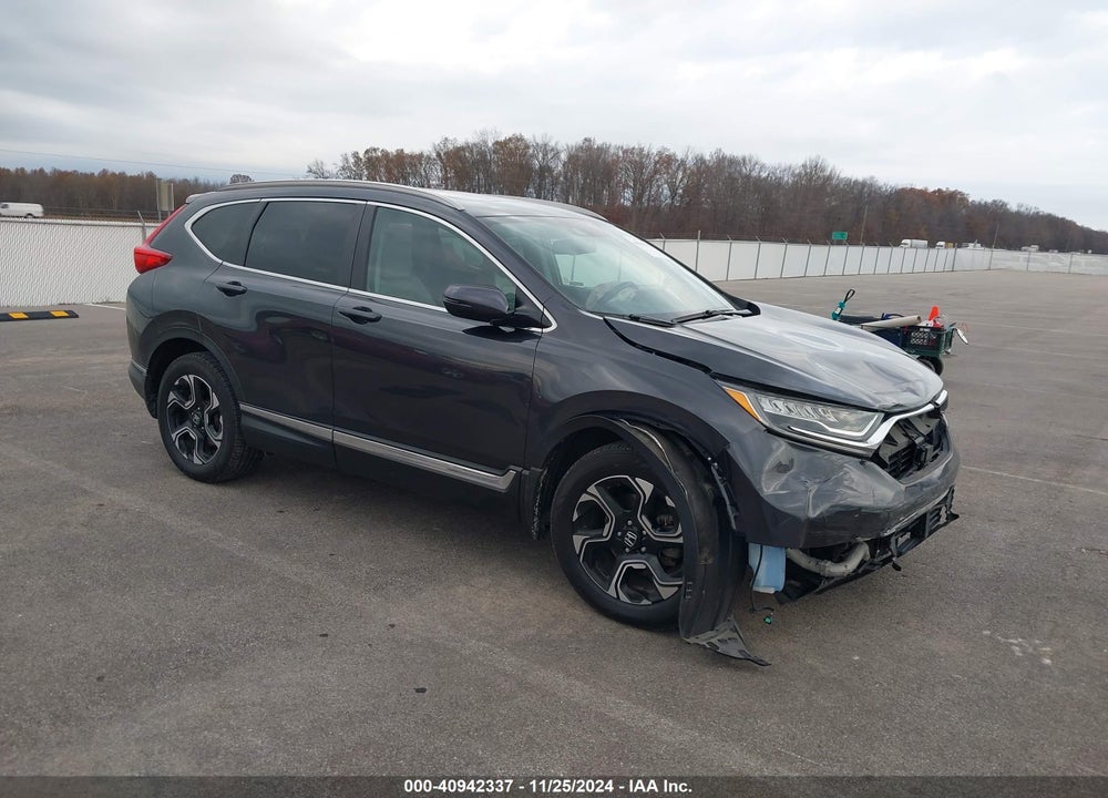 2018 HONDA CR-V TOURING VIN: 7FARW2H95JE093903
