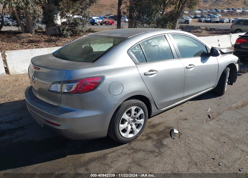 2013 MAZDA 3 I SV VIN: JM1BL1TG3D1734663