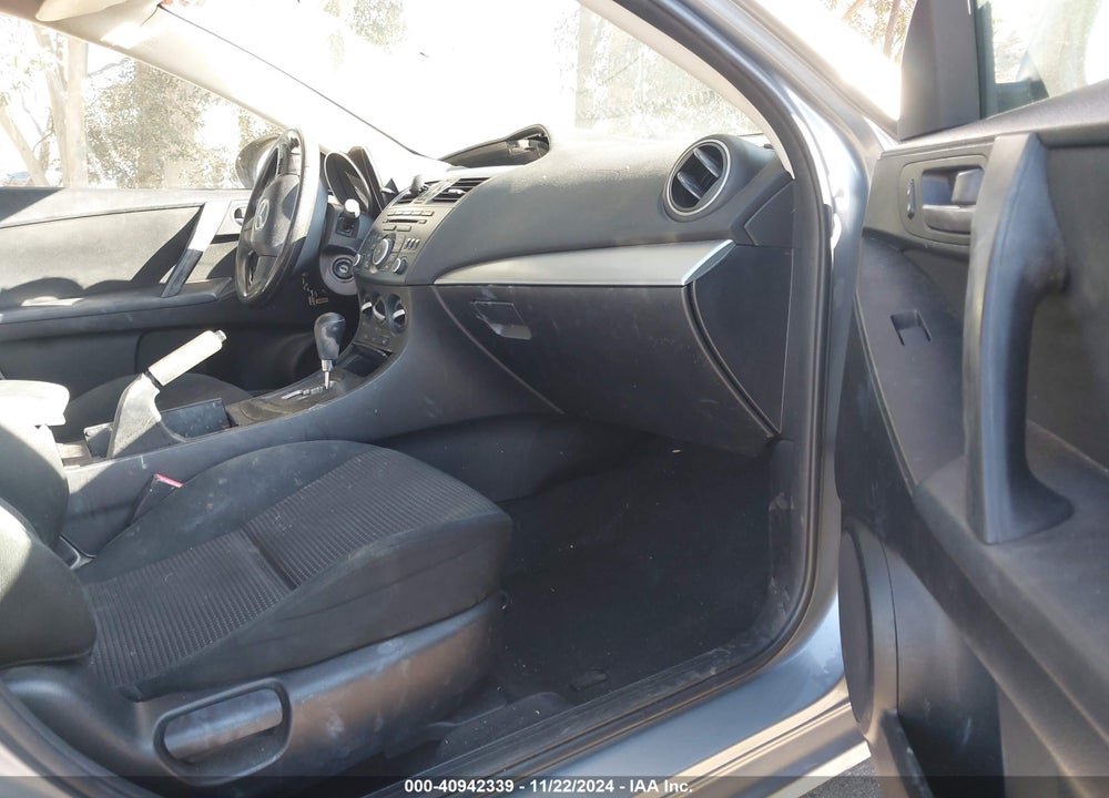 2013 MAZDA 3 I SV VIN: JM1BL1TG3D1734663
