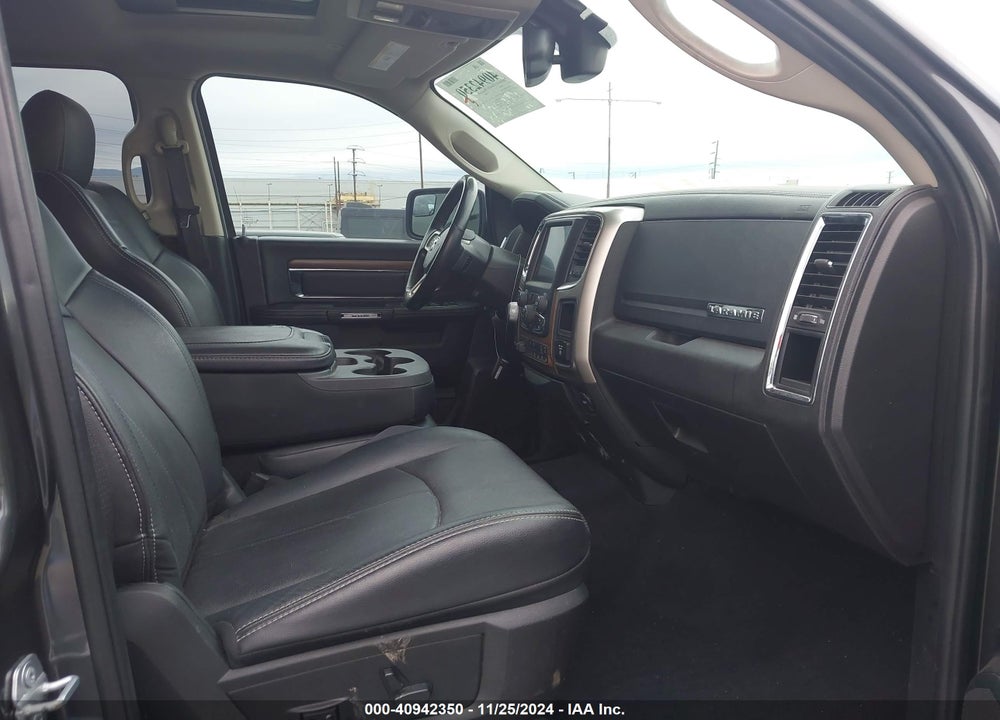 2017 RAM 1500 LAIE  4X4 5'7 BOX VIN: 1C6RR7NM0HS874504
