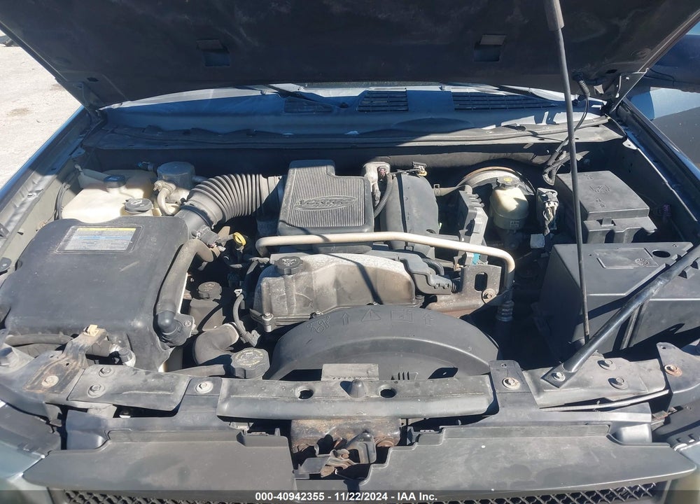 2006 CHEVROLET TRAILBLAZER LS VIN: 1GNDS13S462241045