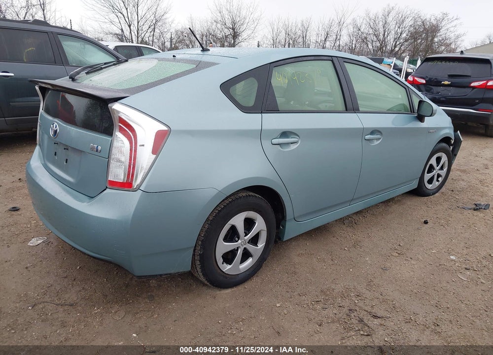 2015 TOYOTA PRIUS VIN: JTDKN3DU8F1951882