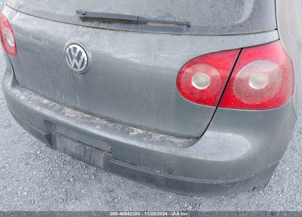 2007 VOLKSWAGEN RABBIT 2-DOOR VIN: WVWBR71K17W142744