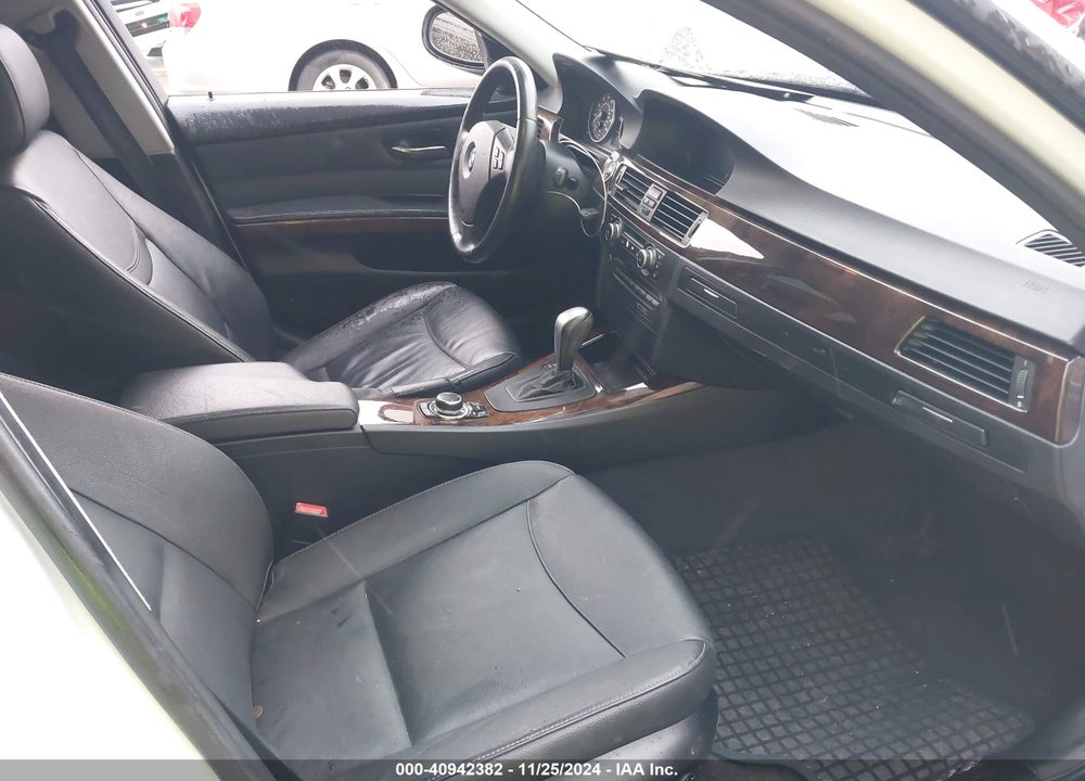 2011 BMW 328I VIN: WBAPH5G59BNM77826