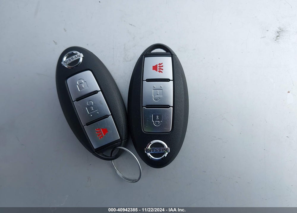2014 NISSAN VERSA NOTE SV VIN: 3N1CE2CP0EL427131