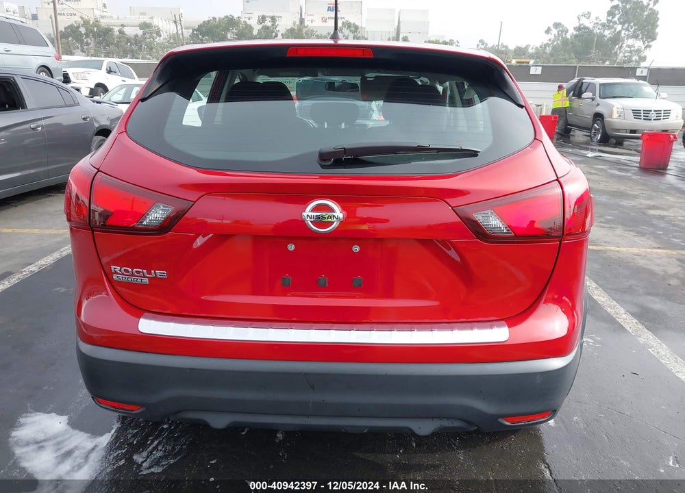 2017 NISSAN ROGUE SPORT S VIN: JN1BJ1CPXHW010261