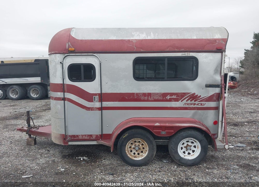 1993 MERHOW INDUSTRIES 14' HORSE TRAILER VIN: 1M92B1422N1031740
