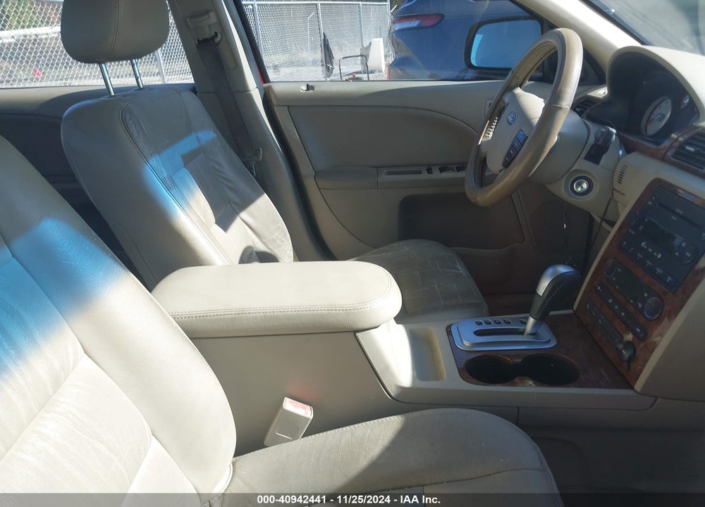 2007 FORD FIVE HUNDRED LIMITED VIN: 1FAHP28117G106892