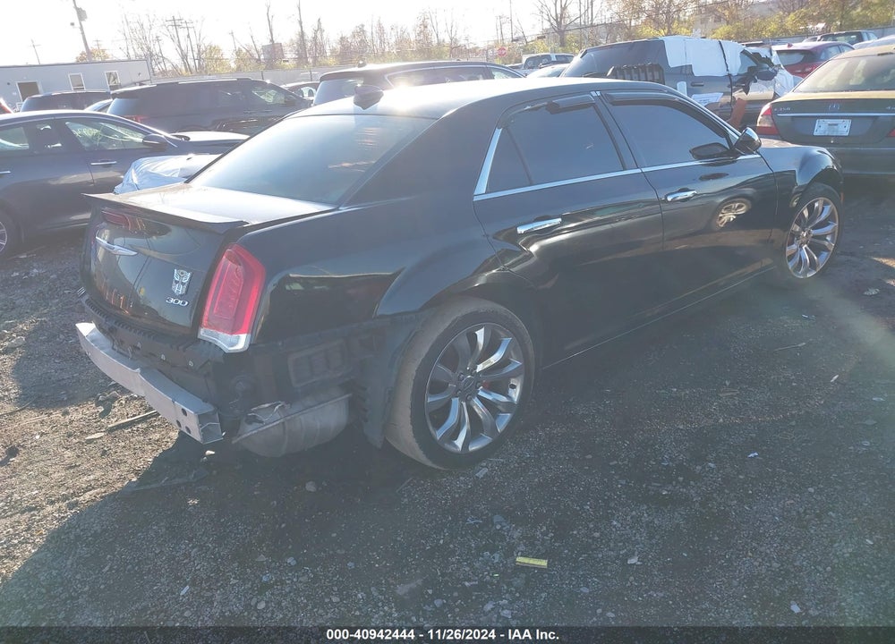 2019 CHRYSLER 300 LIMITED VIN: 2C3CCAEG6KH687214