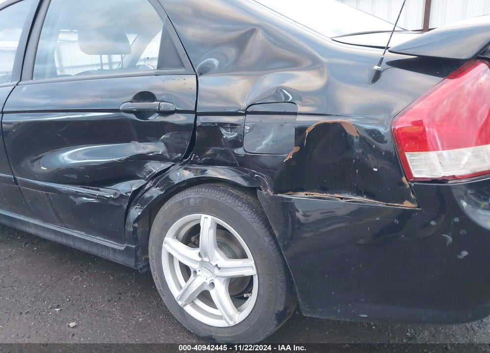 2008 KIA SPECTRA SX VIN: KNAFE121285011374