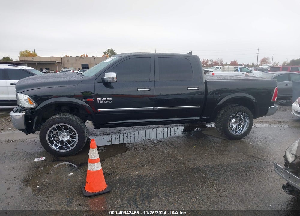 2018 RAM 1500 LAIE  4X4 5'7 BOX VIN: 1C6RR7NM1JS254556