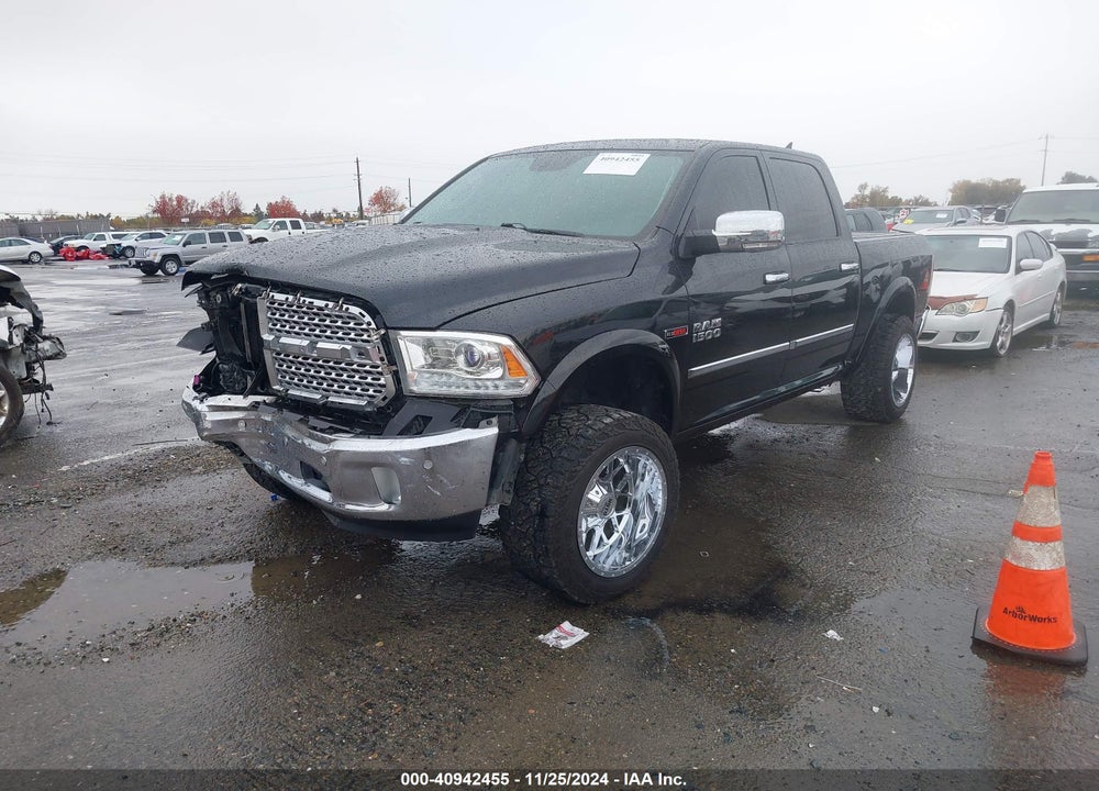 2018 RAM 1500 LAIE  4X4 5'7 BOX VIN: 1C6RR7NM1JS254556