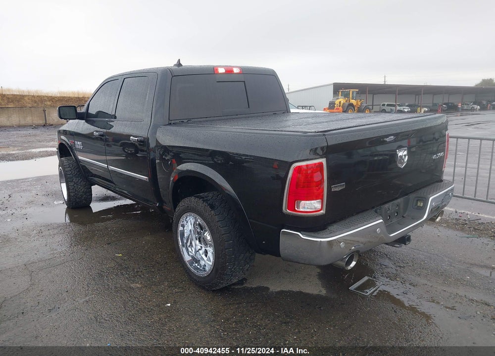 2018 RAM 1500 LAIE  4X4 5'7 BOX VIN: 1C6RR7NM1JS254556