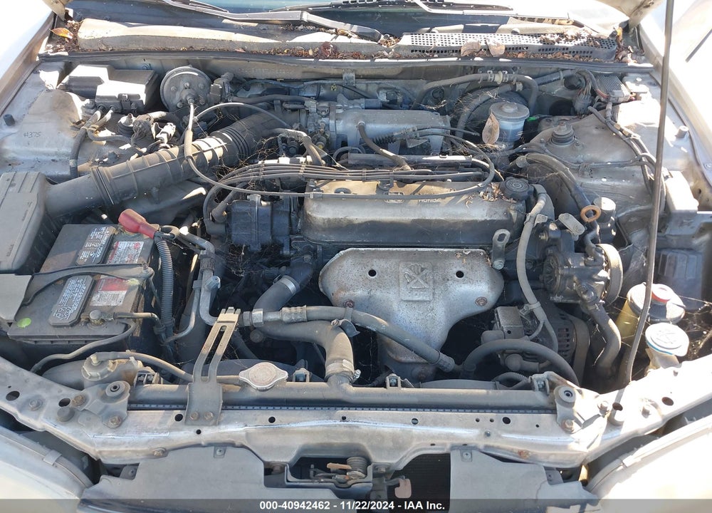 1996 HONDA ACCORD LX/EX VIN: 1HGCD5638TA088201