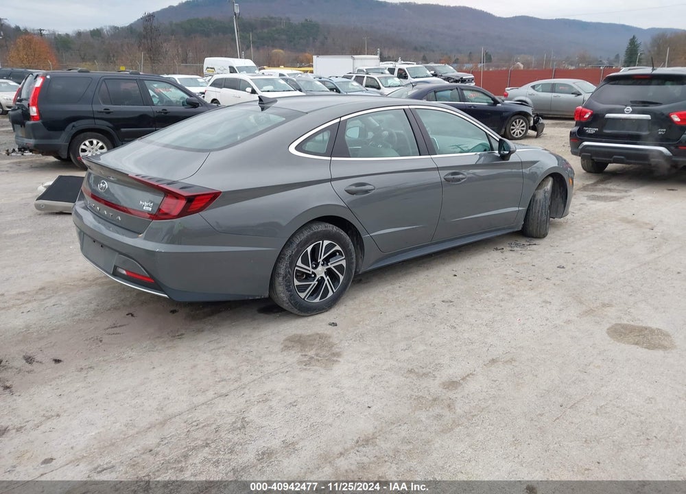 2022 HYUNDAI SONATA HYBRID BLUE VIN: KMHL24JJ2NA048439