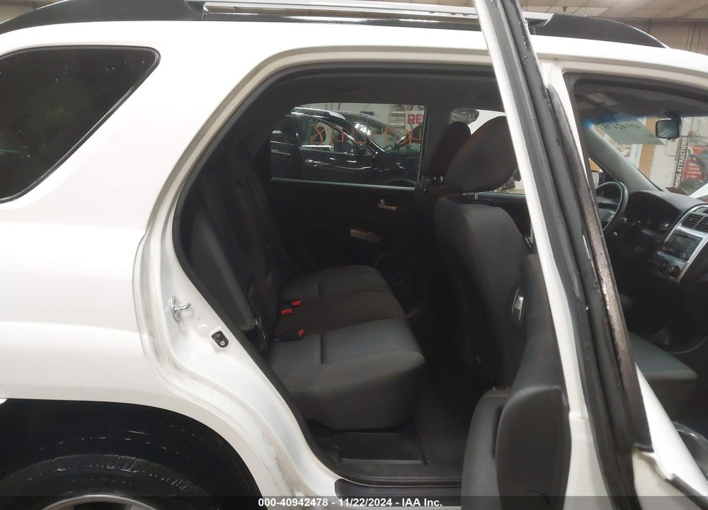 2010 KIA SPORTAGE LX V6 VIN: KNDKGCA33A7715233