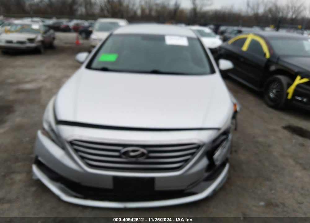 2016 HYUNDAI SONATA VIN: 5NPE24AF8GH402288