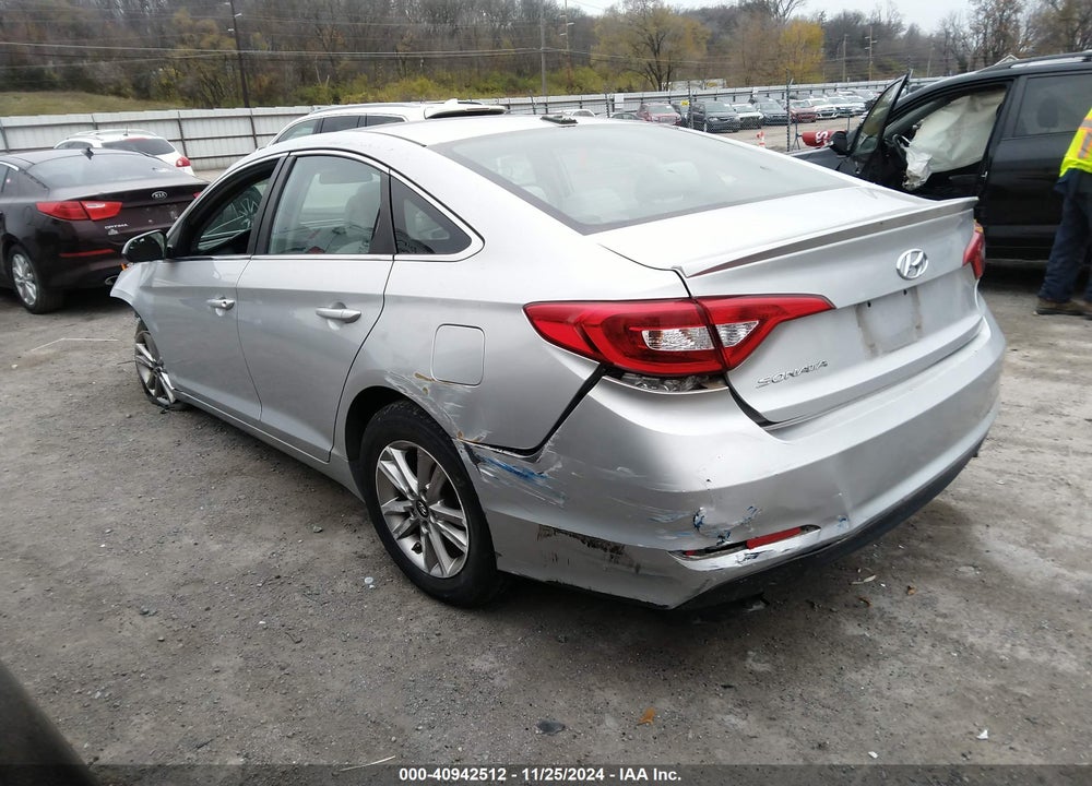 2016 HYUNDAI SONATA VIN: 5NPE24AF8GH402288