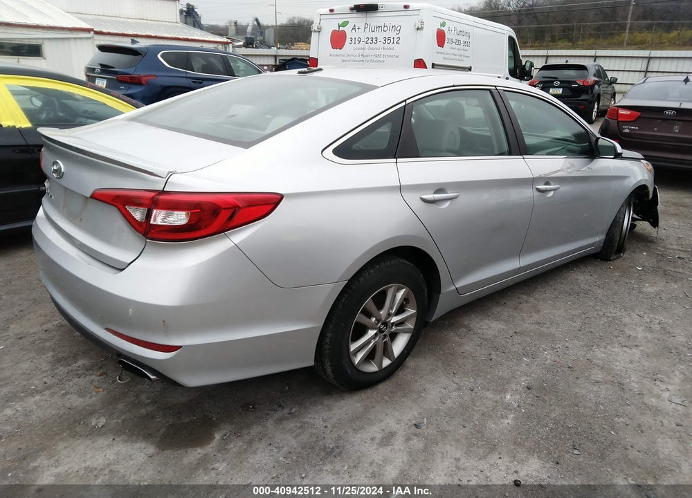 2016 HYUNDAI SONATA VIN: 5NPE24AF8GH402288