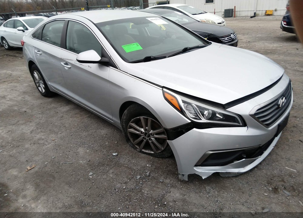 2016 HYUNDAI SONATA VIN: 5NPE24AF8GH402288