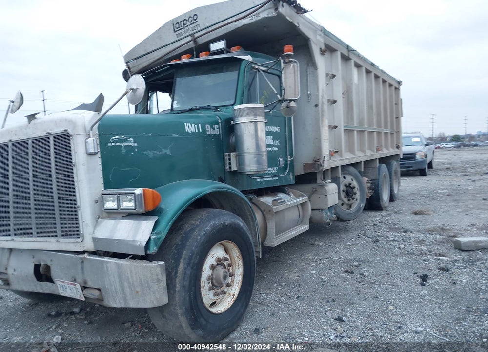 1996 PETERBILT 379 VIN: 1XP5XB0X8TN417494