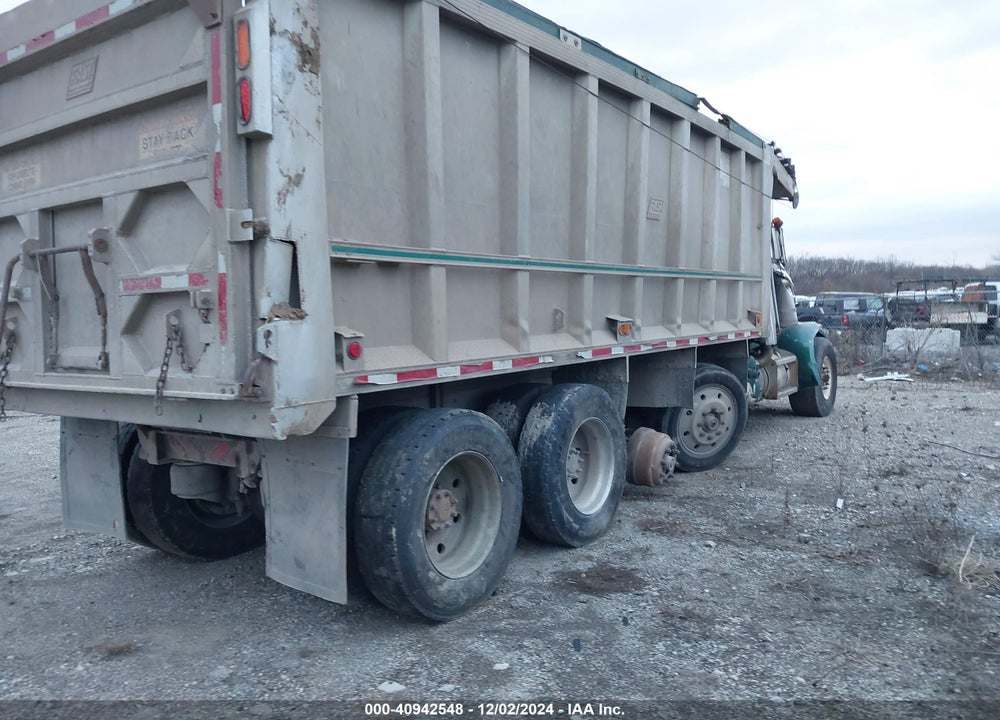 1996 PETERBILT 379 VIN: 1XP5XB0X8TN417494