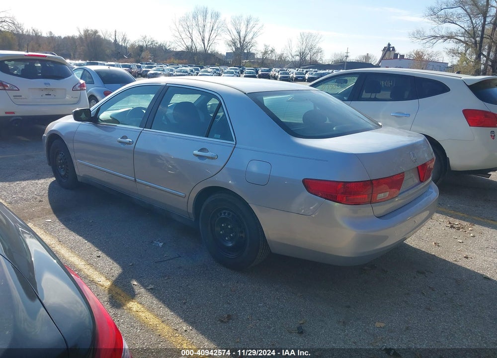 2005 HONDA ACCORD 2.4 LX VIN: 1HGCM564X5A002009