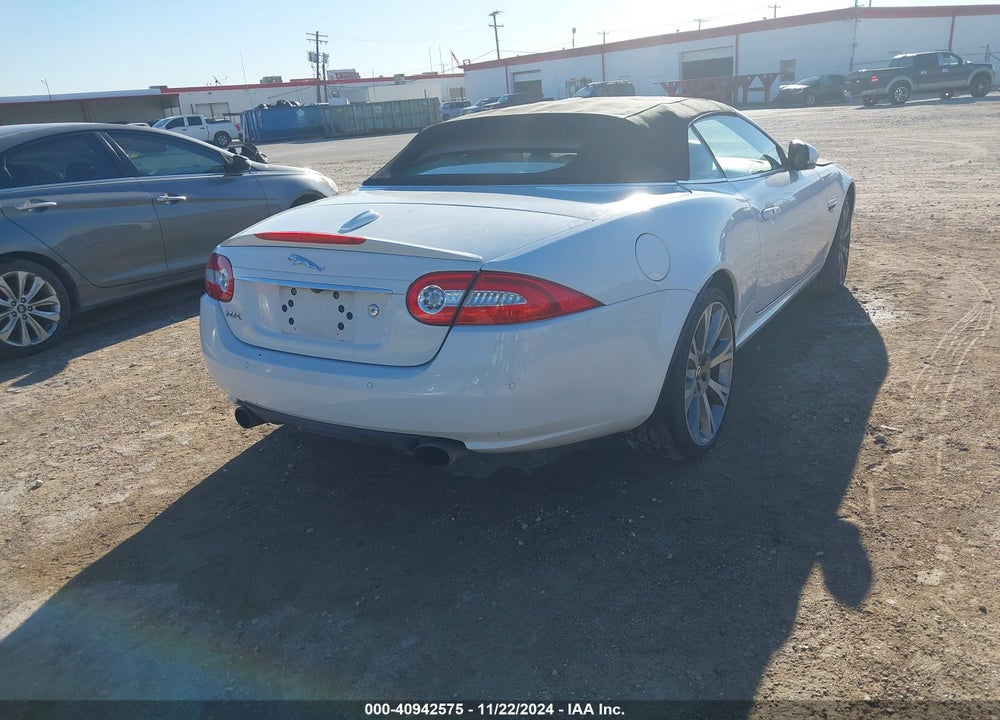 2013 JAGUAR XK VIN: SAJWA4GB7DLB50931