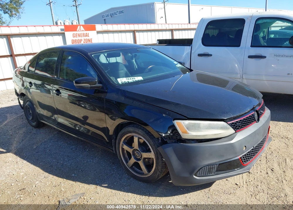 2012 VOLKSWAGEN JETTA 2.5L SE VIN: 3VWDP7AJXCM330224