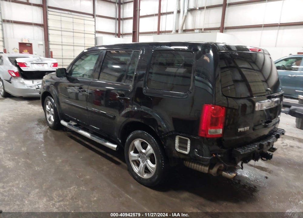 2013 HONDA PILOT EX-L VIN: 5FNYF4H51DB011525