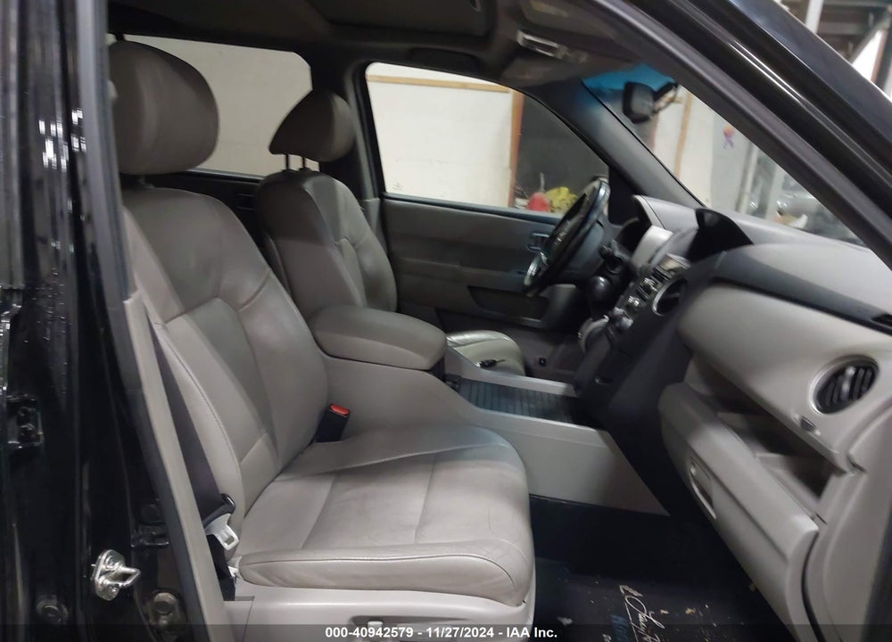 2013 HONDA PILOT EX-L VIN: 5FNYF4H51DB011525