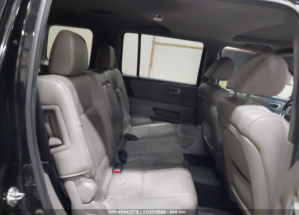 2013 HONDA PILOT EX-L VIN: 5FNYF4H51DB011525
