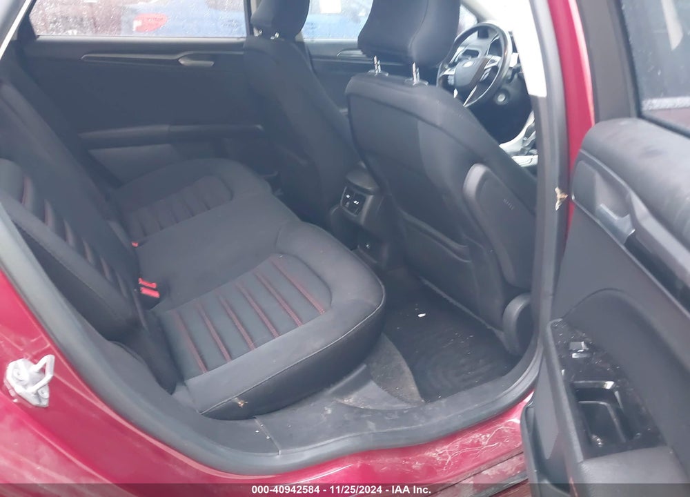 2015 FORD FUSION SE VIN: 3FA6P0H90FR190969