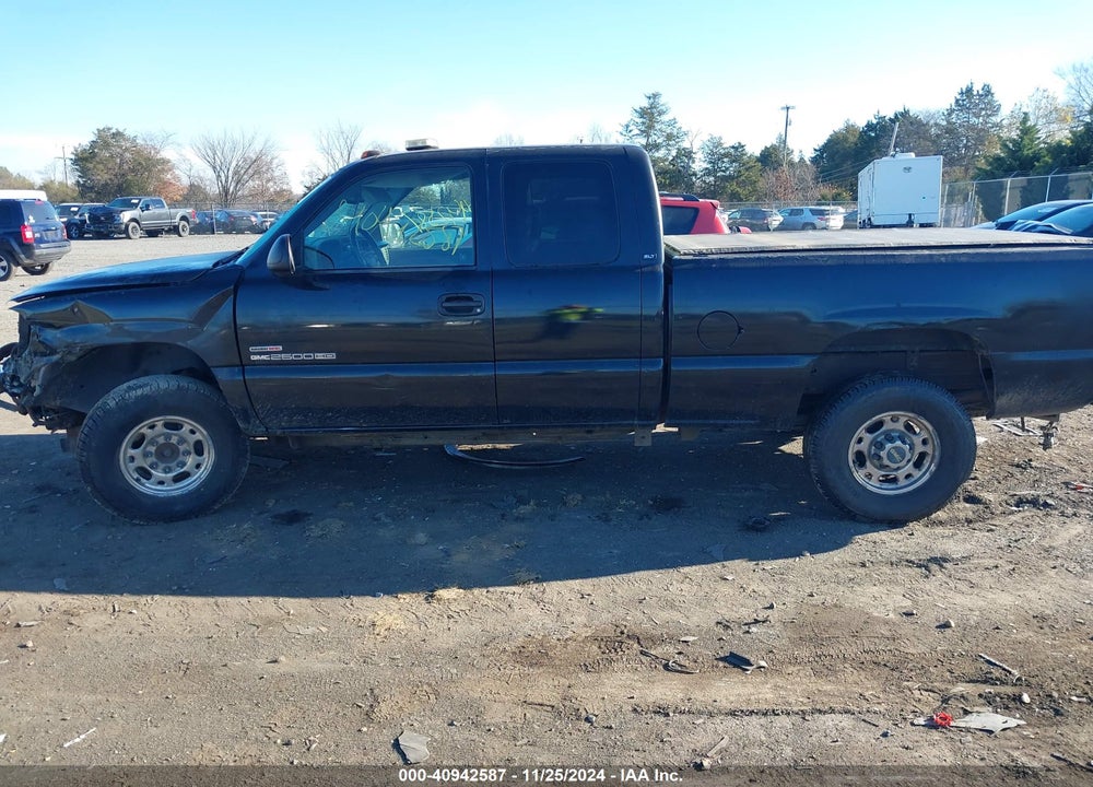2003 GMC SIERRA 2500HD SLT VIN: 1GTHK29103E172198