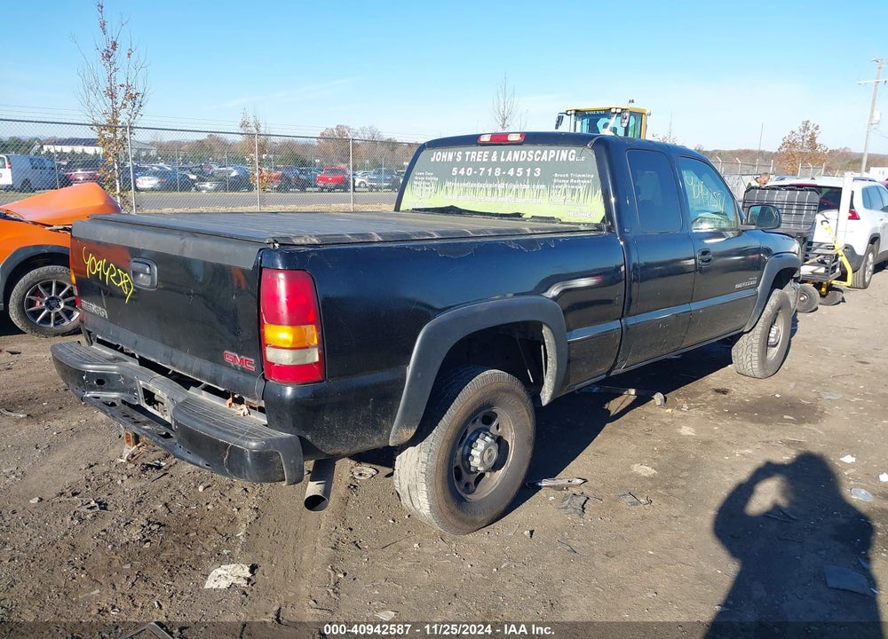 2003 GMC SIERRA 2500HD SLT VIN: 1GTHK29103E172198