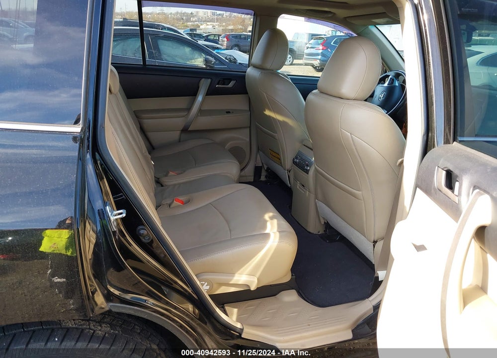 2012 TOYOTA HIGHLANDER SE V6 VIN: 5TDBK3EH3CS097344