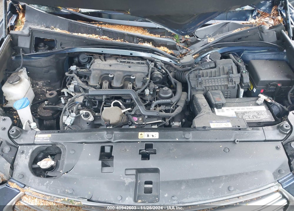 2018 HYUNDAI SANTA FE SE VIN: KM8SNDHF7JU293346