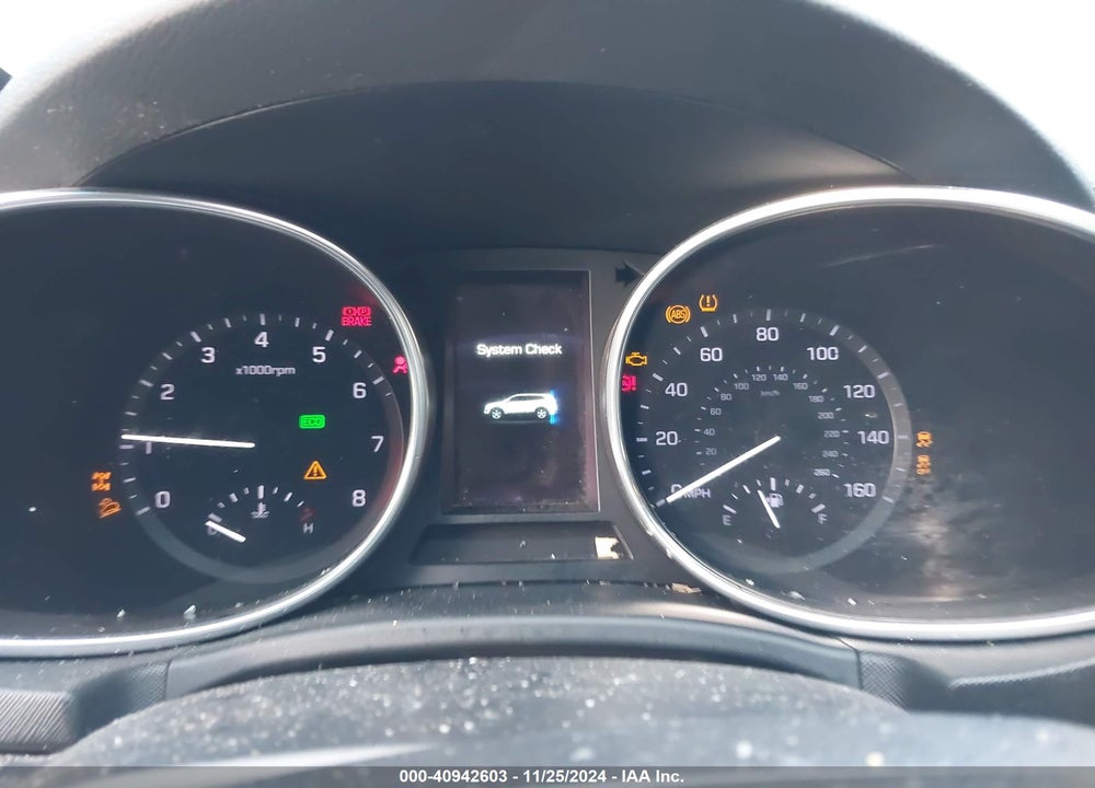 2018 HYUNDAI SANTA FE SE VIN: KM8SNDHF7JU293346