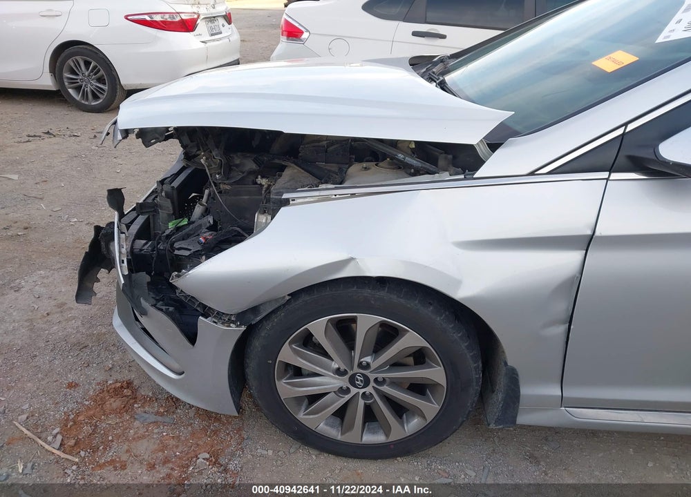 2015 HYUNDAI SONATA VIN: 5NPE34AF6FH140282