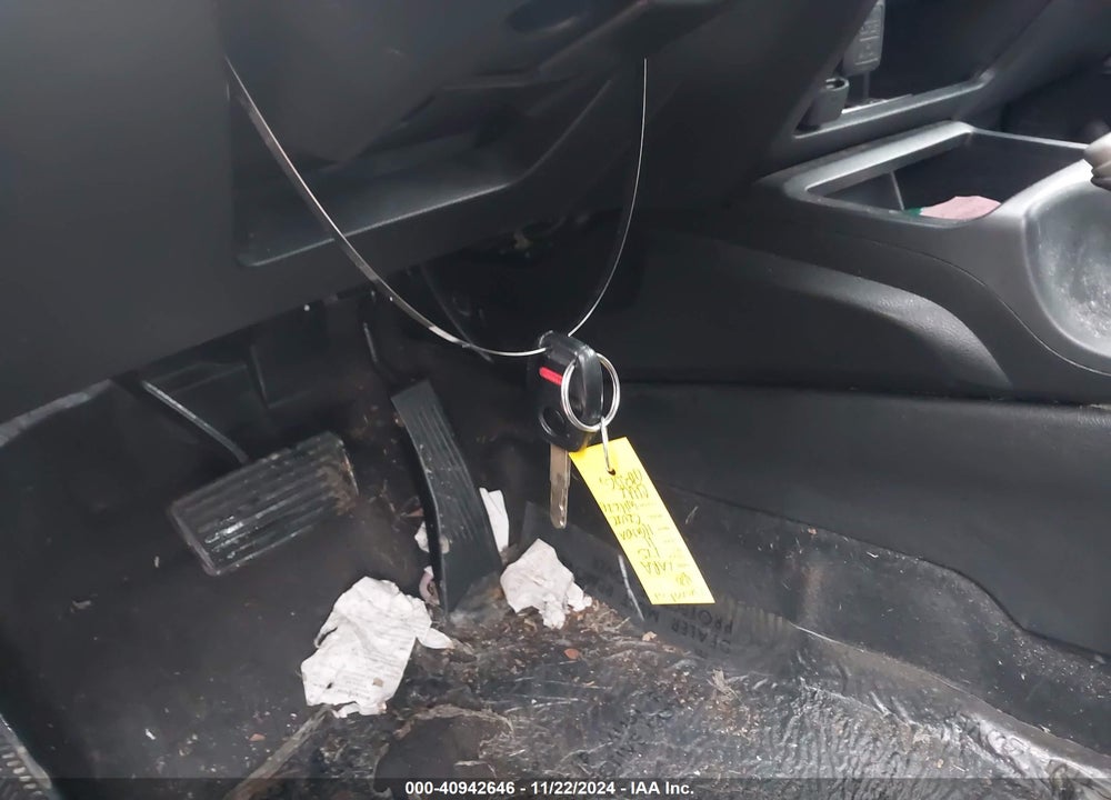 2011 HONDA CIVIC LX-S VIN: 2HGFA1F64BH533638