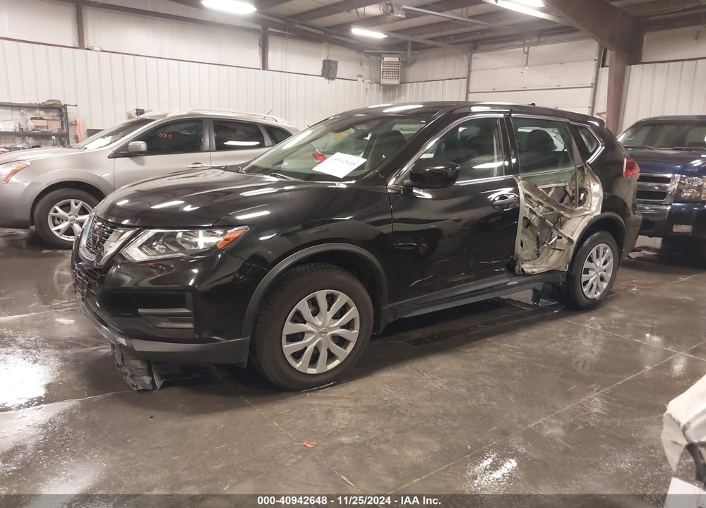 2019 NISSAN ROGUE S VIN: 5N1AT2MV5KC737768